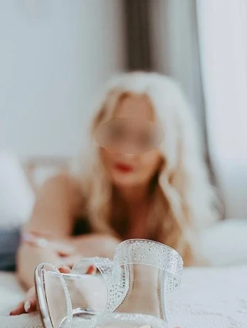 Julietta — 13 / 16