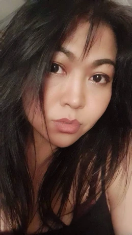 Sexy Thai Frau Will Dich Erotisch Verwoehnen — 2 / 5