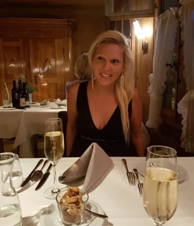 Escort Haus U Hotelbesuche Liebeszimmer Videoanruf Filme Kaufen Onlyfans — 3 / 5