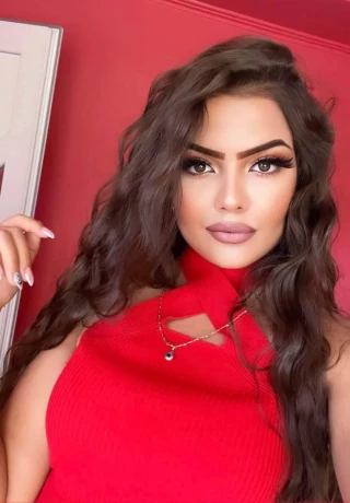 Daria Brandneu — 2 / 6