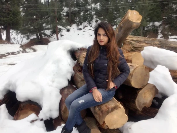 Nikita Indian — 3 / 6