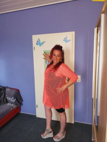 Kristina Neu — 2 / 3