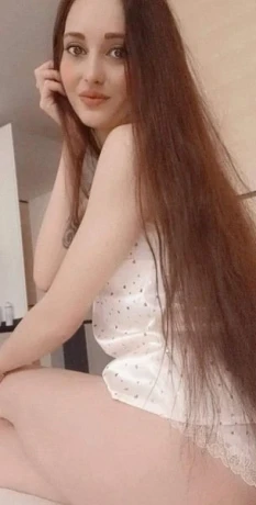 Hot Jennifer 23j — 6 / 8