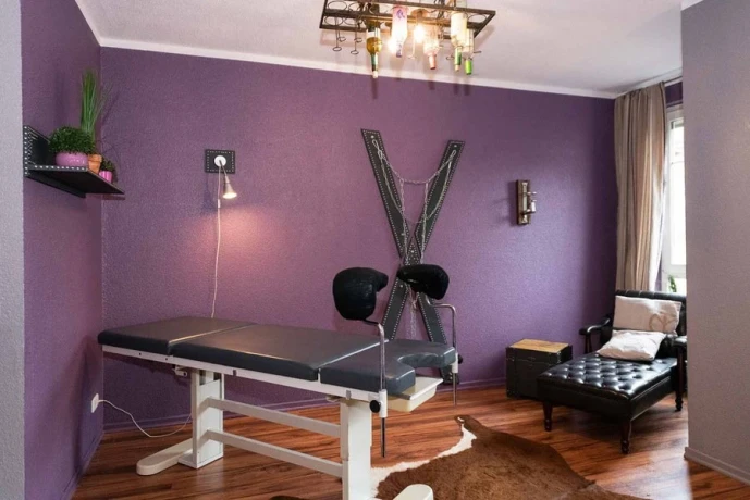 Alice im Casa Bella 2 — 8 / 11