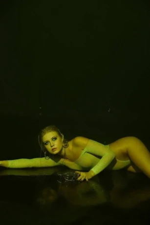 Zlatoslava — 6 / 8