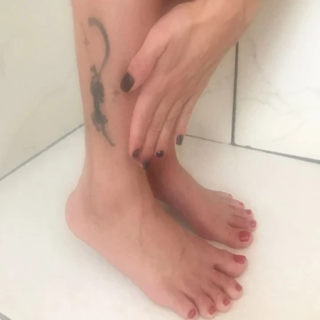 Antonella Brasil — 8 / 12