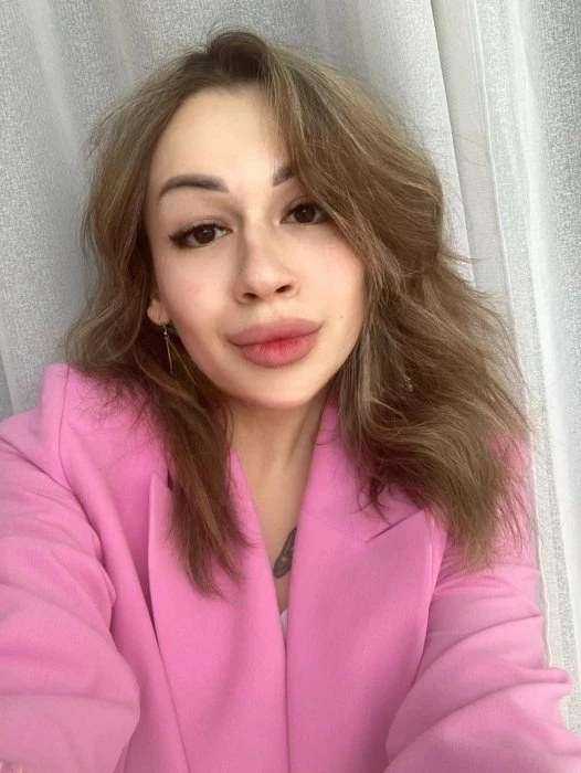 Olya — 3 / 5