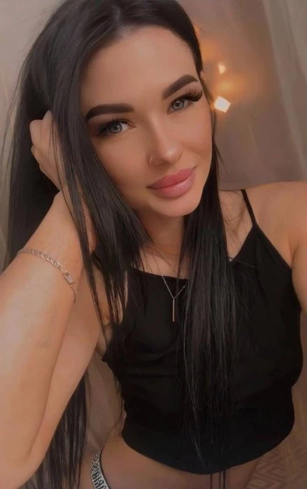 Kristina — 8 / 9