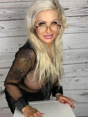 Pamela - Leidenschaftlich — 5 / 15
