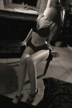 Susanne Im Cat Exclusiv — 2 / 3