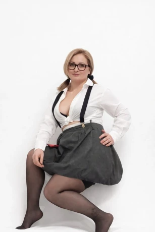 Mariadu67 — 3 / 10