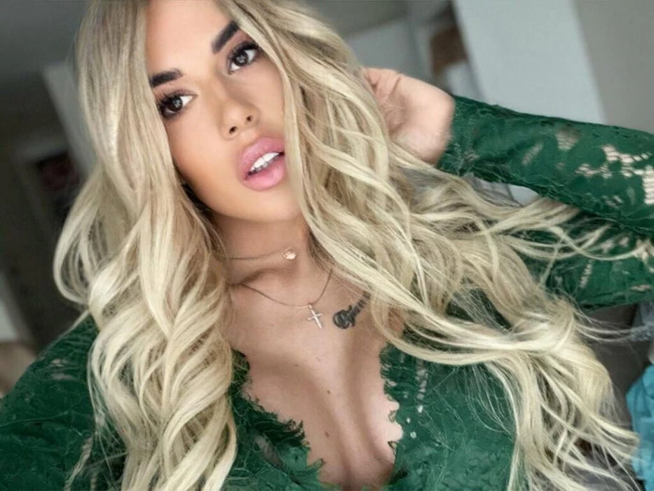 Yasmin — 3 / 5