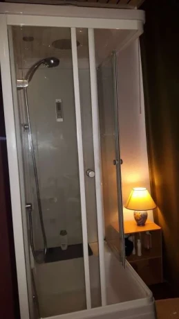 Pres Renens Masseuse Professionnelle Relaxant Et Tantrique — 1 / 3