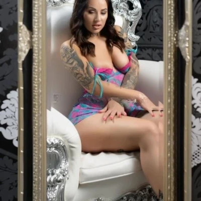 Leea, Escort, Vienna