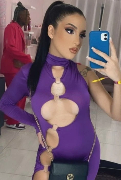 Karina — 5 / 6
