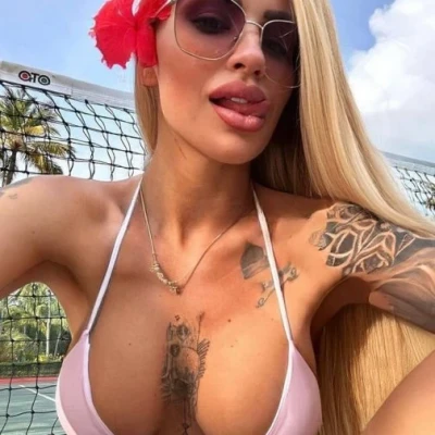 Yana, Escort, Singaraja