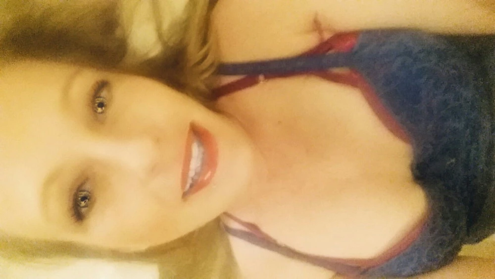 Madii lee — 2 / 3