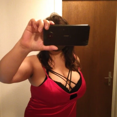 Harige Muschi, Escort, Basel