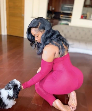 Sweet Christabel — 1 / 3