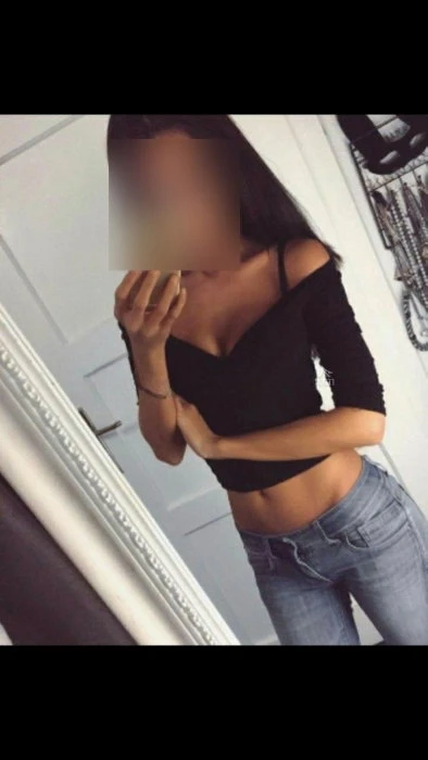 Mileria, Escort, Prague