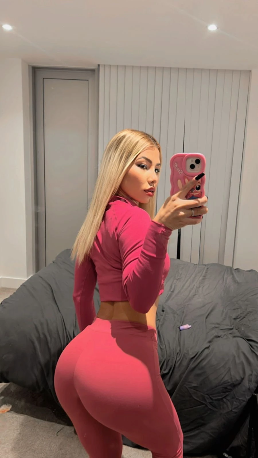Carol Portudo — 5 / 11