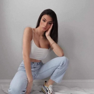 Izabel, Escort, Singapore