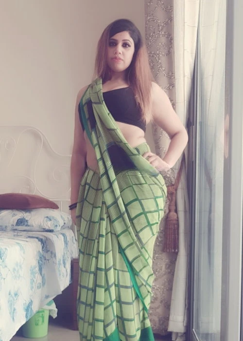 Muskan — 2 / 4