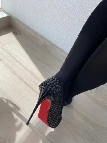 Mistress Coco — 1 / 3