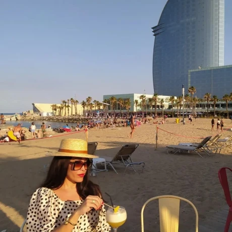 Alexandra Bittencourt — 6 / 12