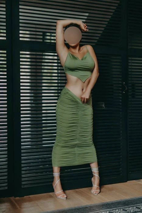 Chloe, Escort, Gent