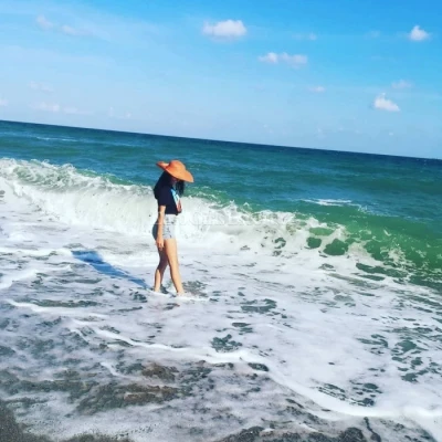 Rebeca, Escort, Bucharest