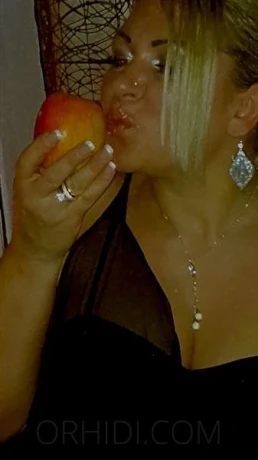 Brigitta Kathrin — 12 / 13