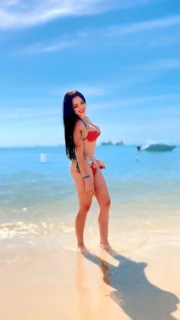 Livia Ferraz — 4 / 6