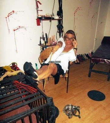 Madam Patris, Escort, Prague