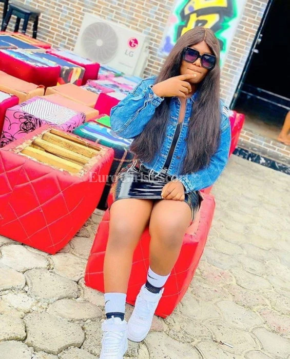 Rhoda, Escort, Accra