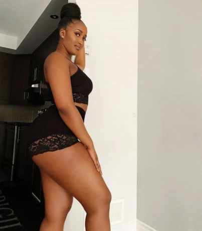 Nicky Lisa — 1 / 3