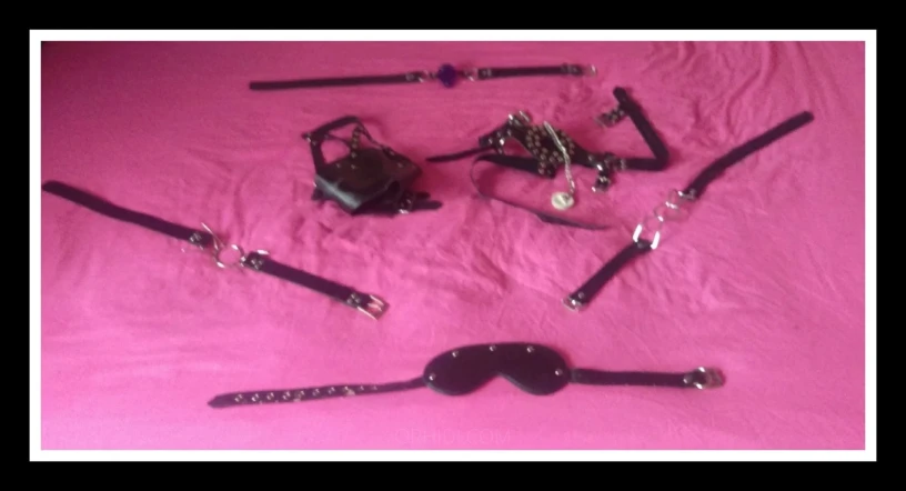 BDSM_and/or_GFE_4U — 12 / 17