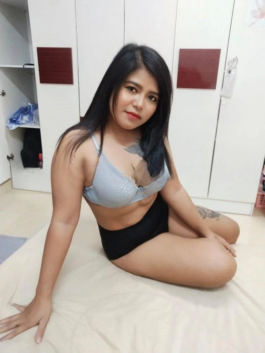 Janny, Escort, Muscat