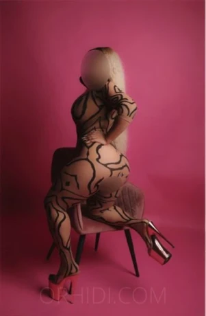 Sexy Roxy -100%Latina a. Costa Rica1. Mal — 6 / 10