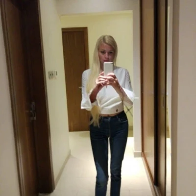 Varya, Escort, Dubai