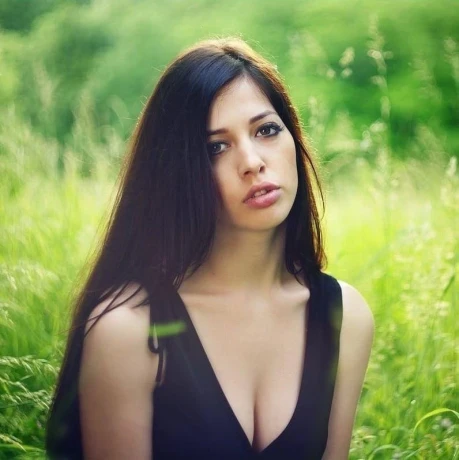 Midnight Poison — 1 / 4