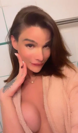 AGATA NOVAS BARBIE — 5 / 12