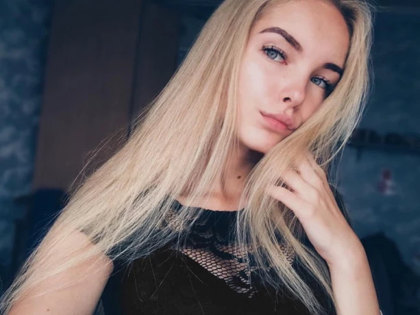 Alizze — 3 / 4