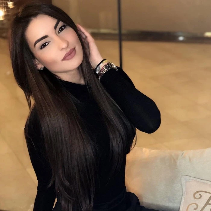 Lanna, Escort, Antwerpen
