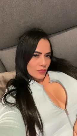 Layla Top Party — 3 / 8