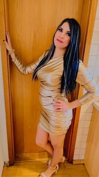 Eleni — 2 / 5