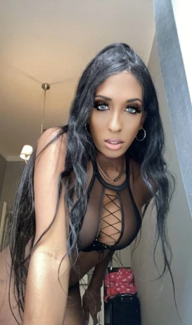 Miranda Nicol — 9 / 12