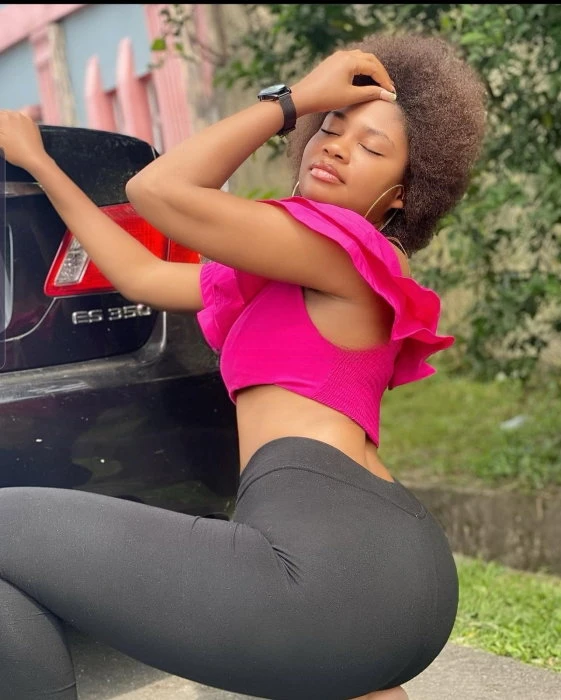 Sophy, Escort, Accra