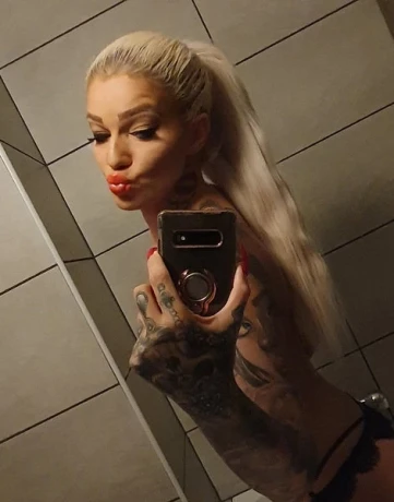 Lara Deutsch-Russin Prof. Massagen & vieles mehr — 2 / 14