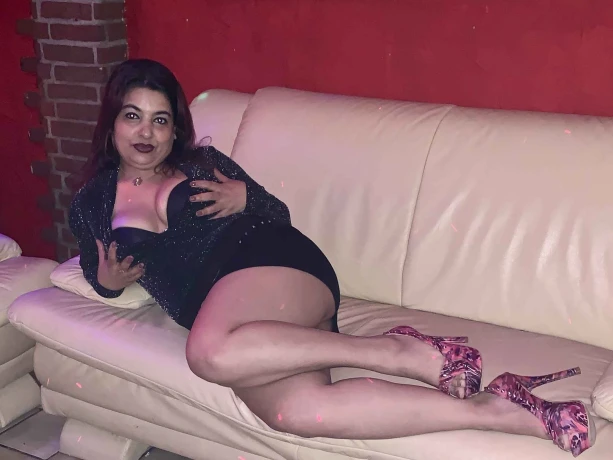 Gianna 9 — 1 / 3
